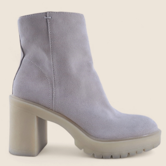 DOLCE VITA Lug Platform Chunky Boot Suede Bone Crepe Block Heel Zip Minimal 8.5 - Picture 1 of 10